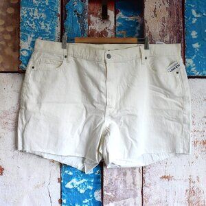 Women's Old Navy High-Waisted Slouchy Cut-Off Jean Shorts 5" In SIZE 16 White